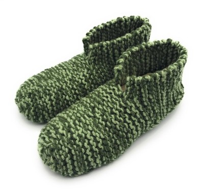 Cozy Hand Knit Double Yarn House Slippers   Unisex Medium Adult Size