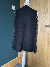 Women’s Primark Black Front Fur Waistcoat Uk Small (10/12)