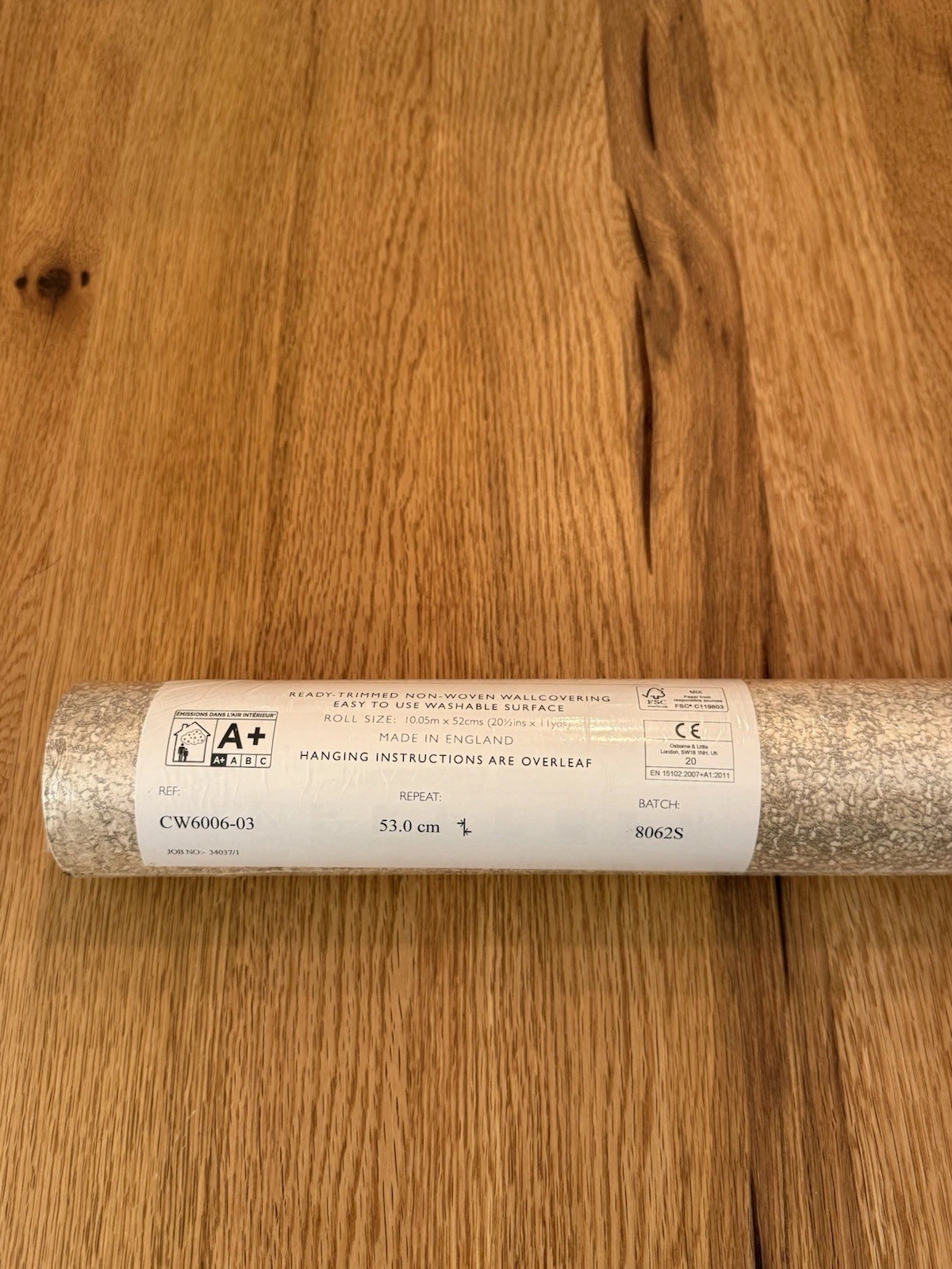 1 Roll Osborne & Little Oratorio Wallpaper CW6006-03 10.05m x 52cm - New 3