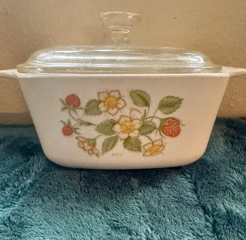 Vintage Corning Ware Wildflower P-43-B 2.75 Cup Casserole Dish w Pyrex Lid USA