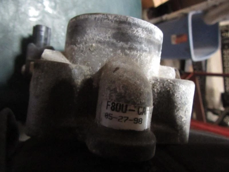 Conjunto de válvula de acelerador del cuerpo del acelerador para 98-02 Lincoln Continental 228267 Foto 2 de 2