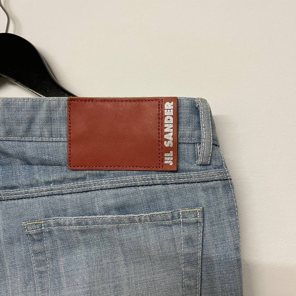 【関税込み】JIL SANDER JAPANESE DENIM JEANS レギュラーデニムパンツ メンズ | Jil Sander 公式オンラインストア