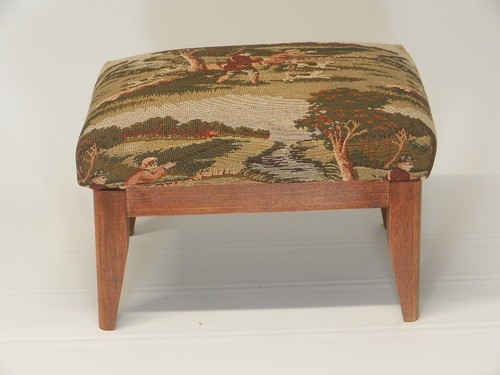 Hand Made Pictorial Tapestry Footstool with Solid Wood Frame - Picture 21 of 24