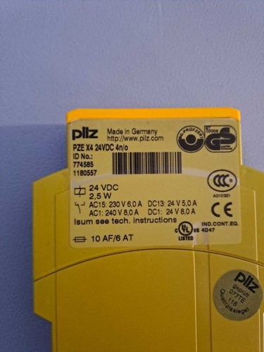 774585 - Pilz - Can X4 24VDC 4n/O / Relay Security Used - Picture 4 of 4