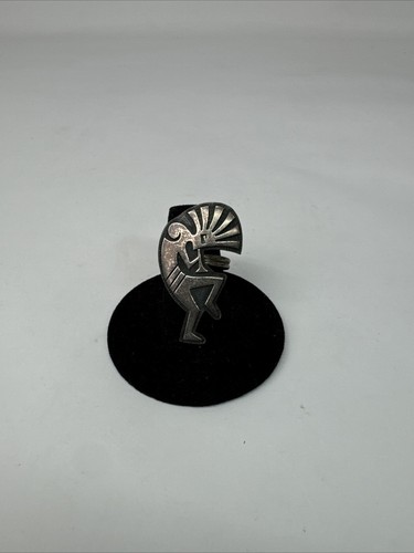 Tested Sterling Silver Navajo Marking Size 7 Ring