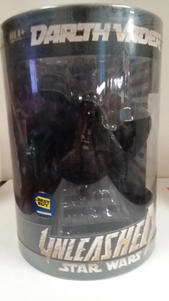 *MINT* LARGE 12" DARTH VADER STATUE/FIGURE, SEALED, NEW IN BOX, 2005,STAR WARS - Image 2 of 4
