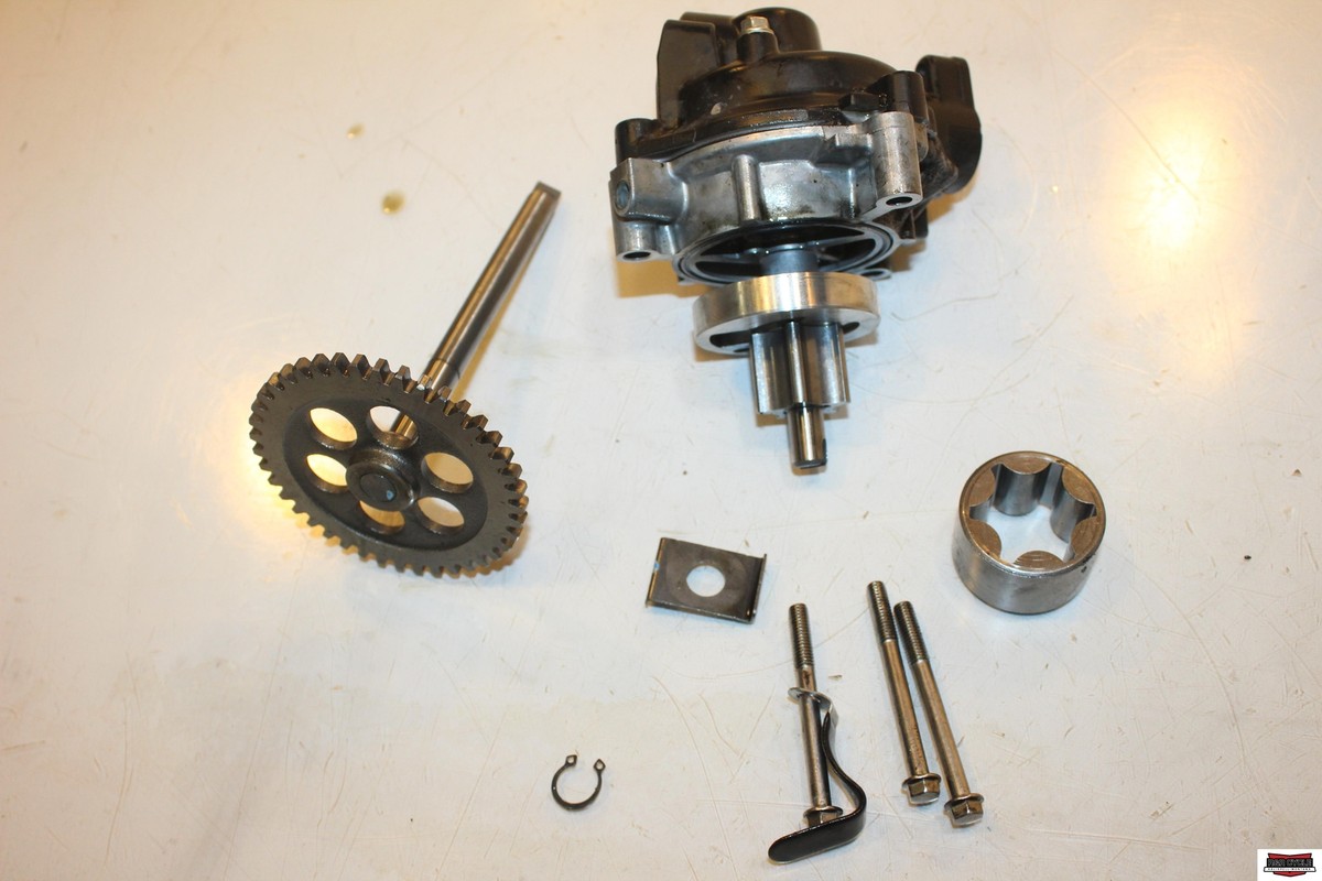 2020 Kawasaki Z900 ZR900 Engine Water Oil Pump 16142-0064 | eBay