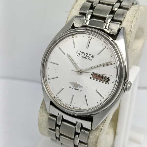 ✨CITIZEN✨オートマチック✨25JEWELS✨腕時計✨ シンプルだけど上質デザインのエクシード✨ . ピシッと尖った