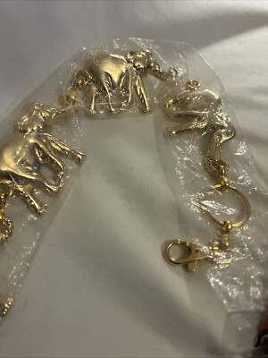 VTG Gold Tone Elephant Chain Belt With Lion Head Charm 1980’s   OBO Extra Small Vintage Gold Tone Lion Head Chain Link Belt - Etsy main image 3