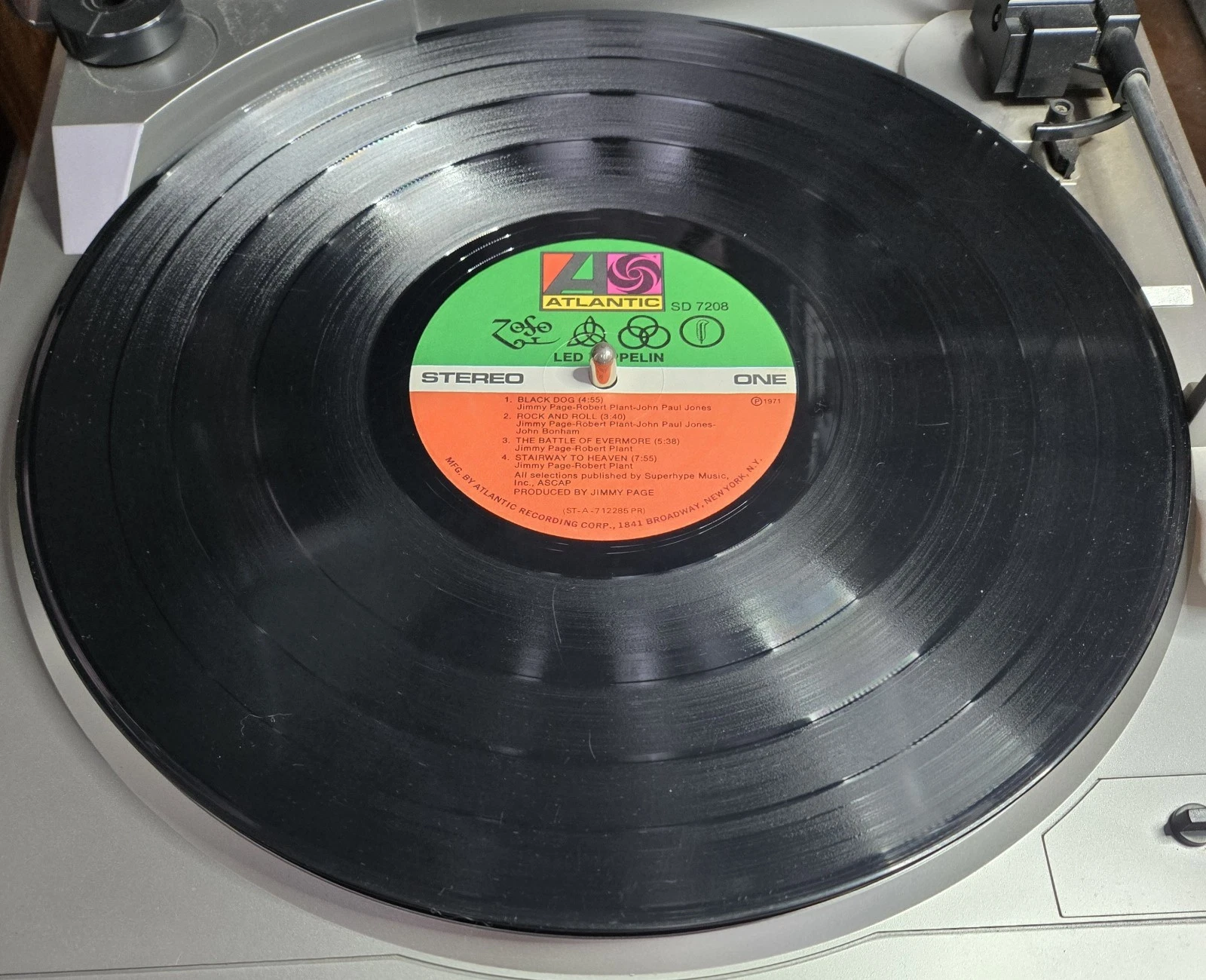 Led Zeppelin IV 1971 LP Vinyl Record Album SD 7208 Gatefold VG+ COVER DAMAGED