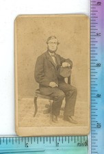 Bearded Man Seated Holding Hat Lochman Shoemaker York PA CDV Carte de Visite