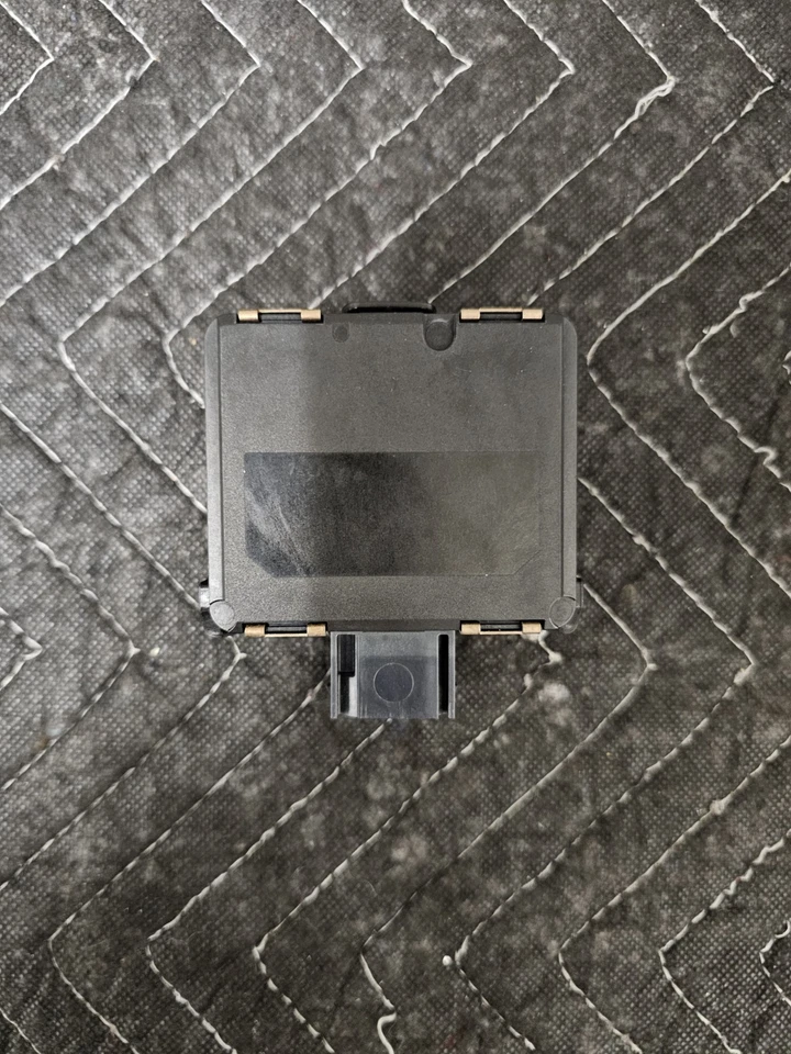 Jaguar F-Pace 2018-23 genuino control de crucero/sensor de distancia de radar con conector Foto 4 de 4