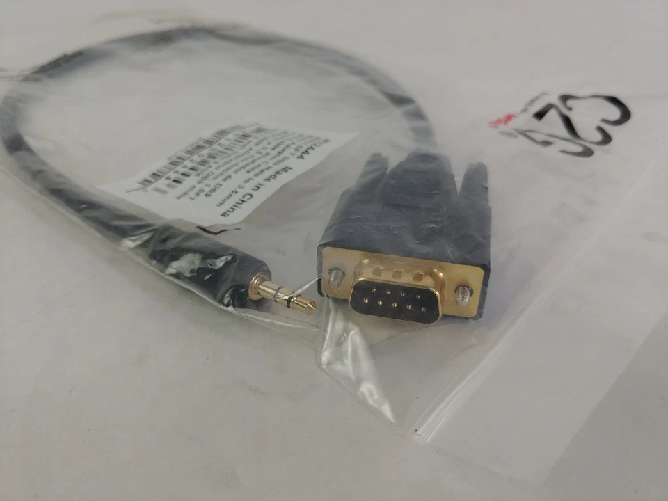 Viel 2 Neu Cables to Go 02444 0.5m DB9 Stecker Zu 3.5mm Stecker Adapter Kabel - Bild 3 von 3