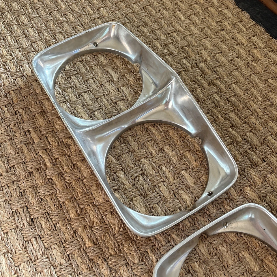 1972 1973 PONTIAC SAFARI,CATALINA, GRANDVILLE, ОРИГИНАЛЬНЫЙ ОБОДОК ФАРЫ Б/У - Изображение 3 из 4