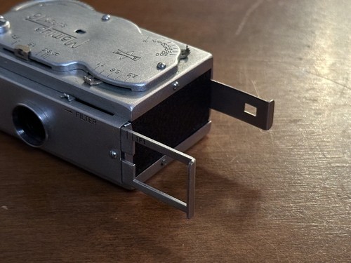Vintage Mamiya Super 16 Spy Camera with Original Leather Case - Picture 6 of 13