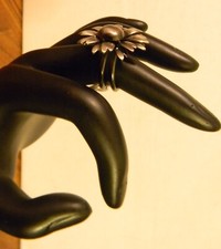 Adjustable Silver-Tone  SUNFLOWER  Ring Size 6 - 28 Unmarked