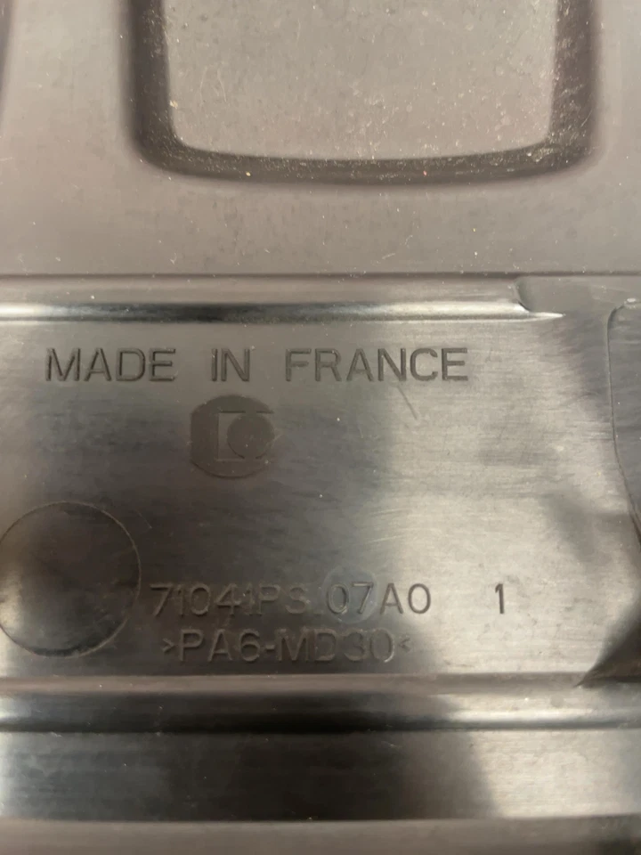 ✅ Cubierta del motor Chevy Trax 2019 n.º de parte: 71041 hp 07A0 OEM Foto 4 de 4