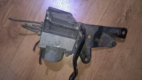 Nissan Almera Tino 2004 ABS Unit (ABS Brake Pump) 47660bu700, 0265 #135258-60
