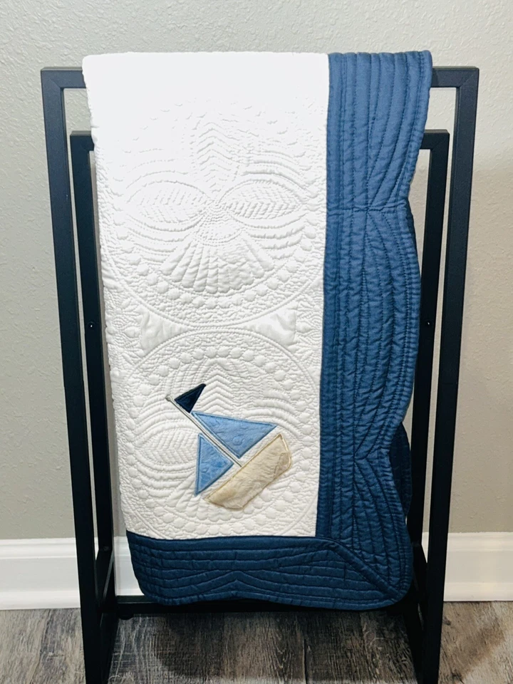 ¡Regalo bebé! Edredón de cuna para guardería - velero náutico - 36”x45” Foto 2 de 4