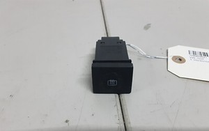 VW Golf 3 Vento (1H0) Facelift Heckscheibenheizungsschalter 1H6959621