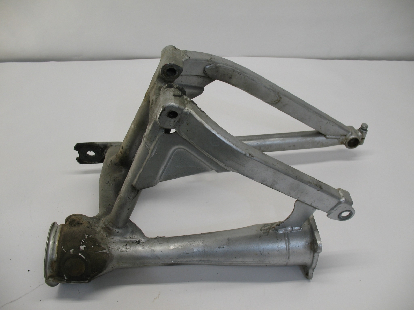 83 YAMAHA VIRAGO XV750 XV 750 REAR SWING ARM 4X7221100135 eBay
