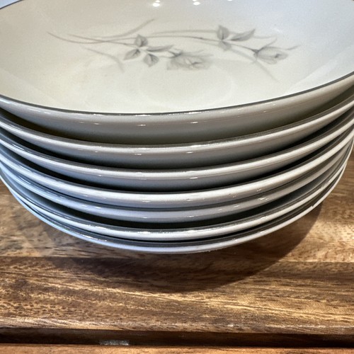 VTG Harmony Rose 8 Fruit/Soup Bowls Rose Fine China Replacement 3504 Japan - Picture 4 of 7
