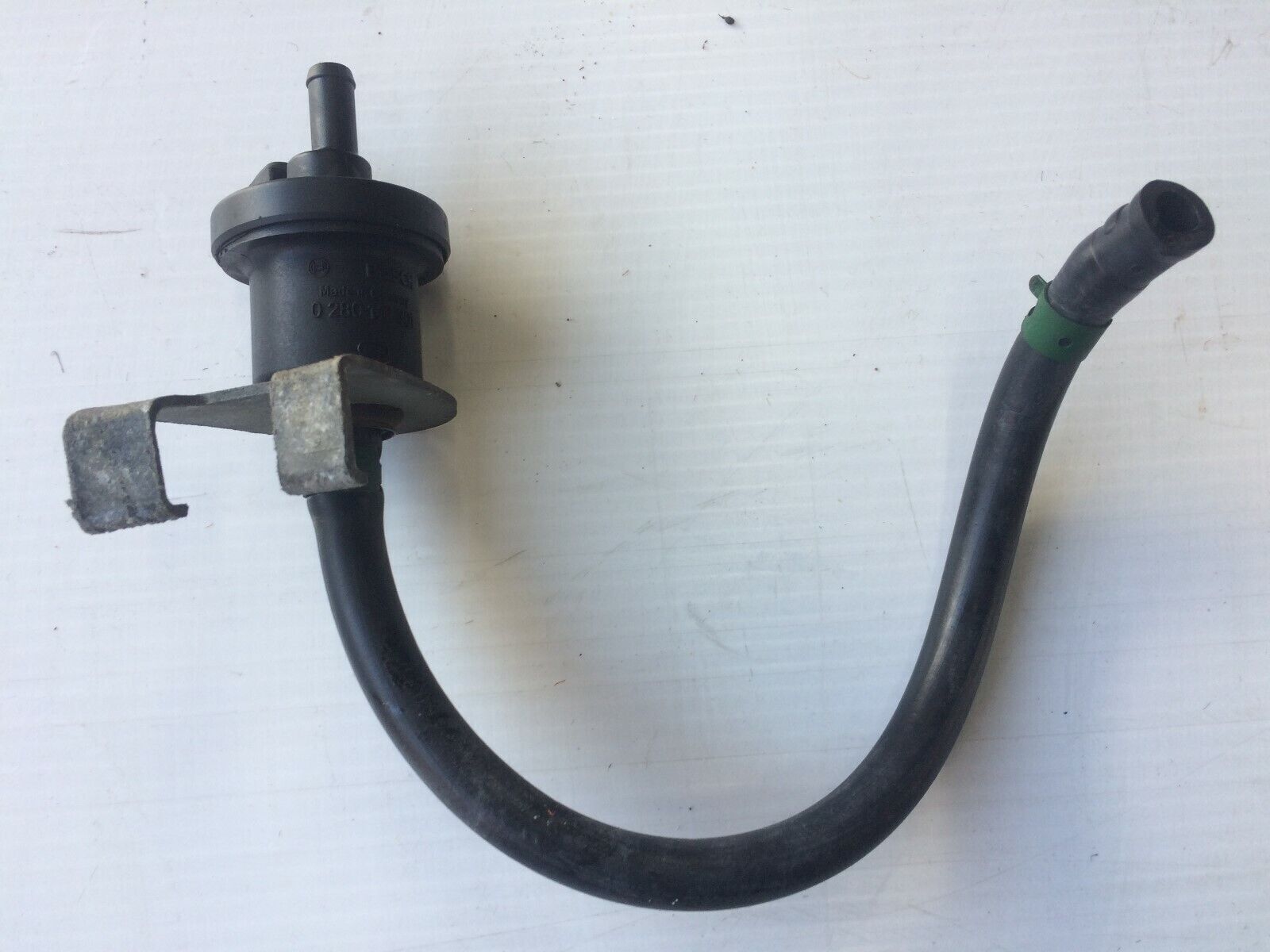 ROLLS ROYCE SPUR BENTLEY CORNICHE AZURE EMISSION CANISTER purge valve UE74939