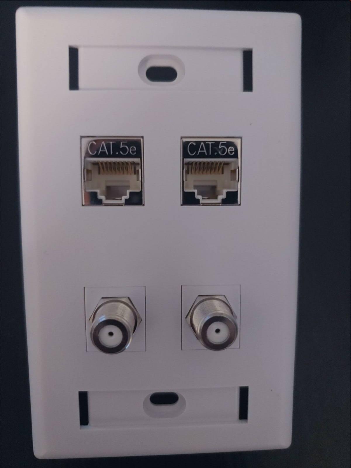 S With Coax, Cat5e Couplers Keystone 1 Set