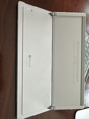 microsoft surface pro model 1796 256 gb
