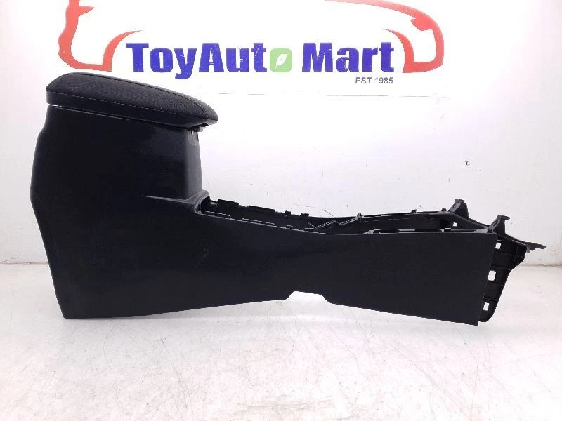 Console Front Hatchback Floor Fits 17 Toyota Corolla IM FA21 - Image 2 of 4