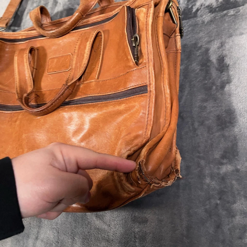 Vintage Tumi Pasta de Couro Genuíno Bolsa Mensageiro Laptop Marrom Bronzeado Colombiano - Imagem 3 de 4