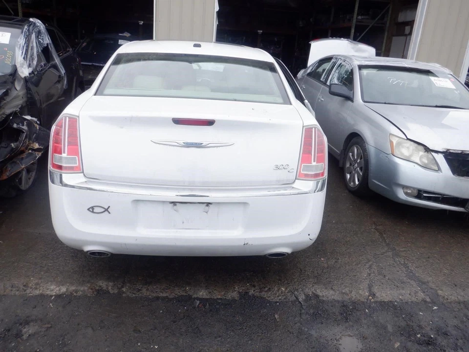 Módulo de control electrónico ECM del motor 3,6 L compatible con 13 300 29138023 Foto 3 de 4