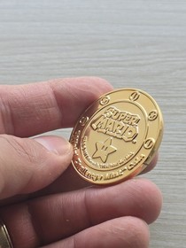 Nintendo Super Mario Challenge Coin Medal 24k Gold Plated 1:214 Enterplay NES GB