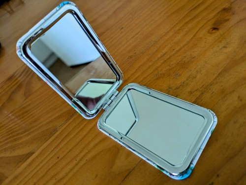 Make-up Mirror Tropical Forest Double Sided Compact New - Picture 3 of 3