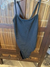 Jolyn Chevy Black One Piece Swimsuit Training 30 EUC Competition Suit