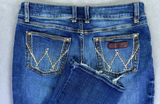 Wrangler Jeans Womens 11/34 Blue Retro Bootcut Western Cowgirl Rodeo Distressed