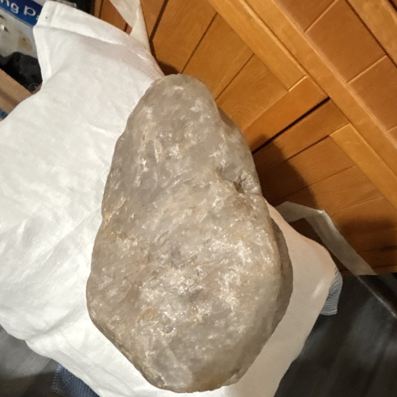 Large quartzite White Mineral Rock Specimen Display Piece - 