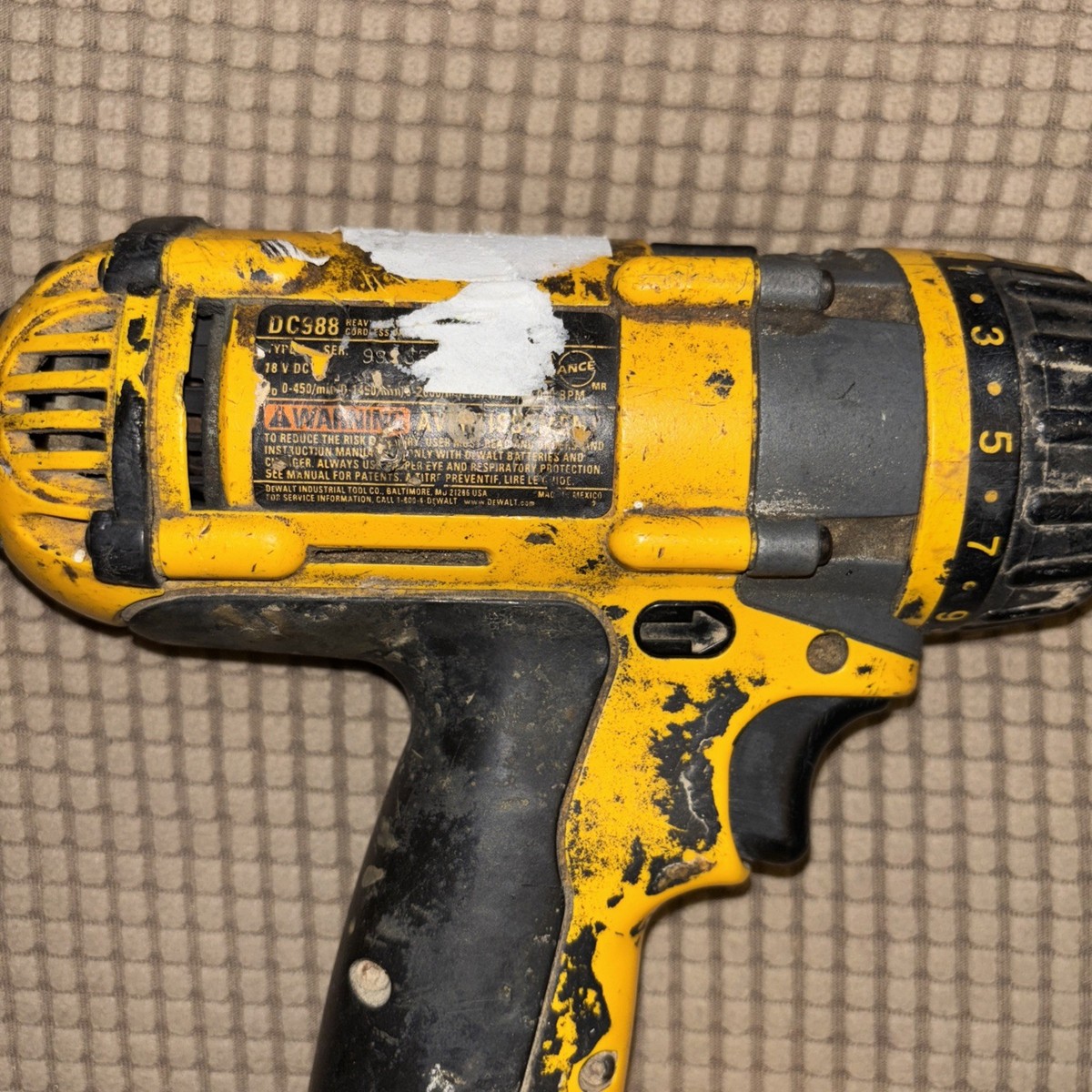 DEWALT Dc988 18v Li-ion 1/2