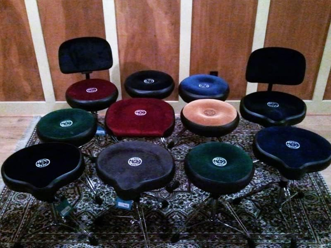 Original Saddle Drum Throne Black