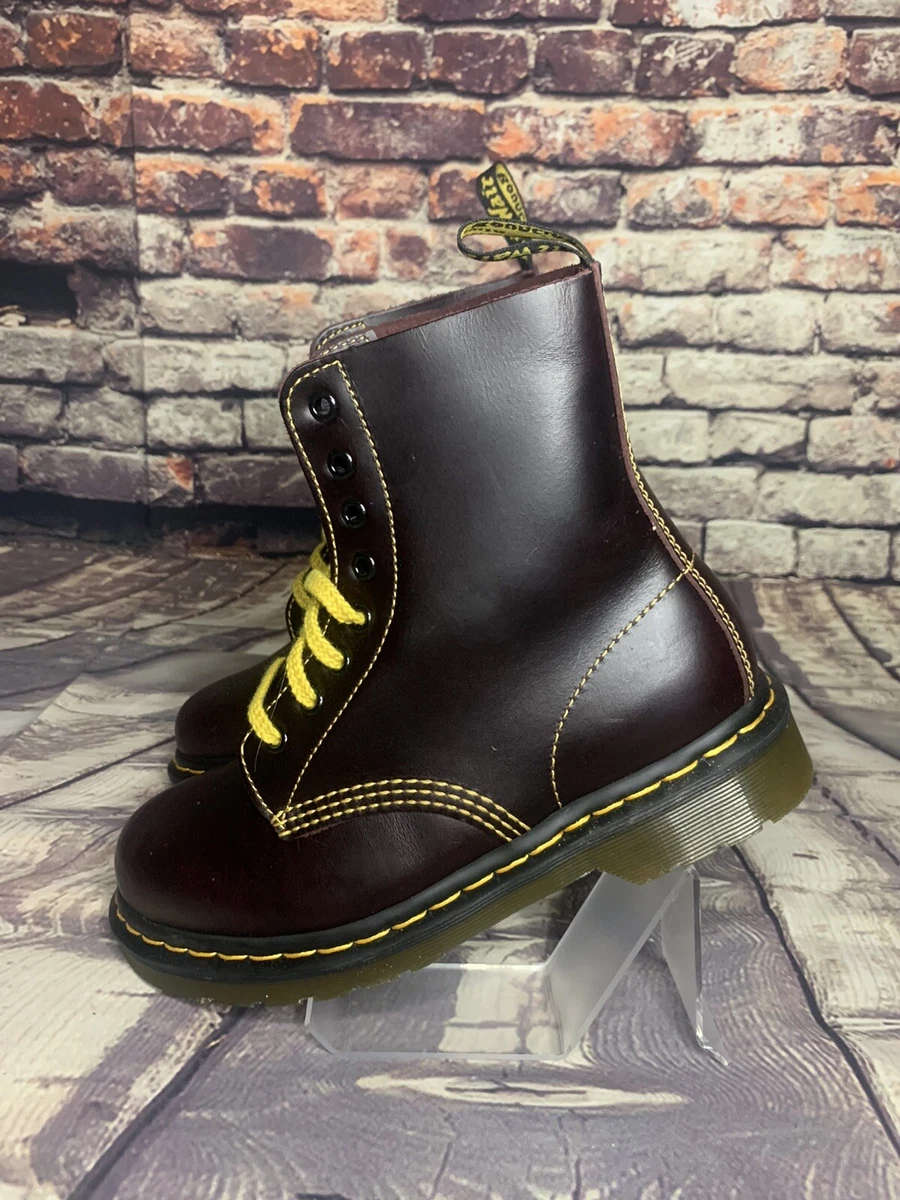 Dr. martens 1460 shop geo stripe in oxblood