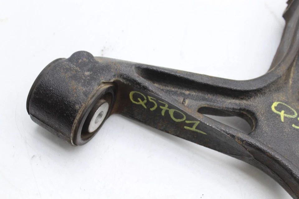 06-13 BRAZO DE CONTROL INFERIOR PASAJERO DELANTERO DERECHO MERCEDES-BENZ R500 4MATIC Q5701 Foto 3 de 4