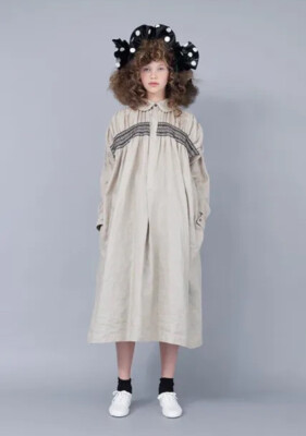 COMME des GARCONS GIRLS Midikleid S Beige Natur Bio Leinen Stickerei Yuta