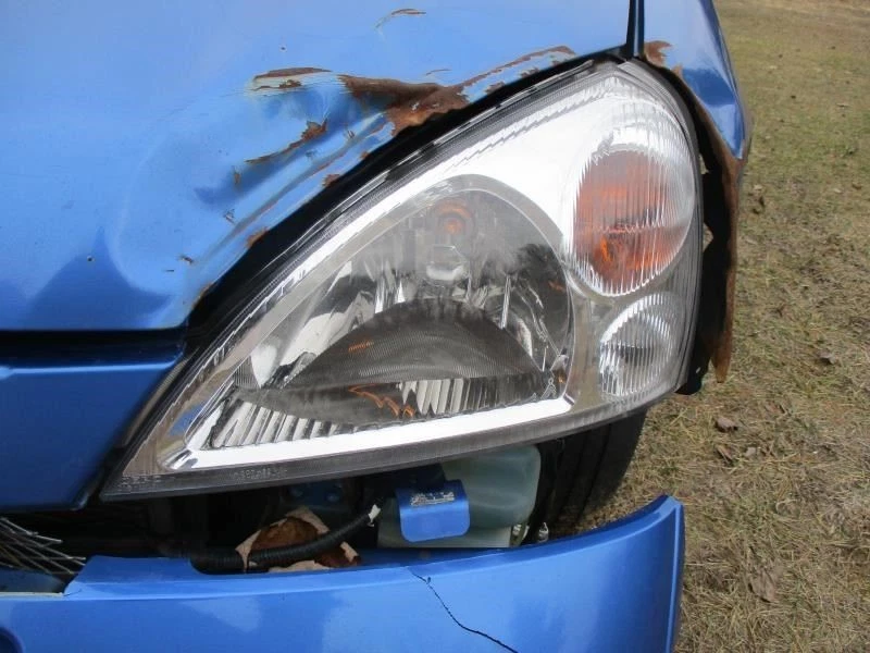 (DOES NOT INCLUDE BUMPER) Front Bumper Reinforcement Fits 02-07 AERIO 304591 — 第 3/4 张图片