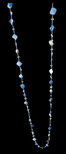 VETEMENTS Collana di perline multimisura sfumature di blu acrilico e argento 60'