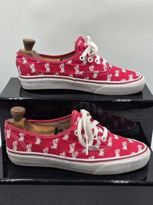 Vans Schuhe Love Me Sneaker UK 4 Rot Canvas Low Top Schnürschuhe Freizeit
