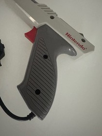 Duck Hunt & Zapper (Nintendo Entertainment System NES 1985) Tested and Working!