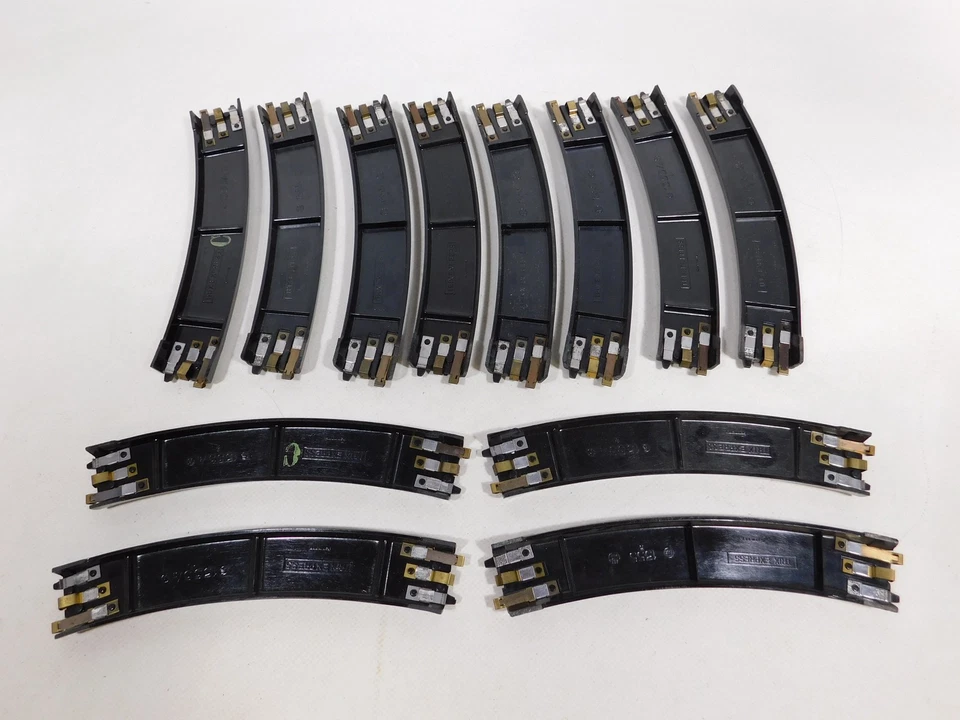 CX630-2# 24x Trix Express H0 DC 20/4 Bakelite Tracks Track Piece Curved - Image 4 of 4