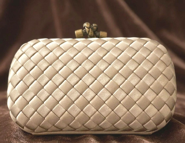 Bottega Veneta Knot Intrecciato Silk Satin Silver Gray Evening Clutch Bag Unused