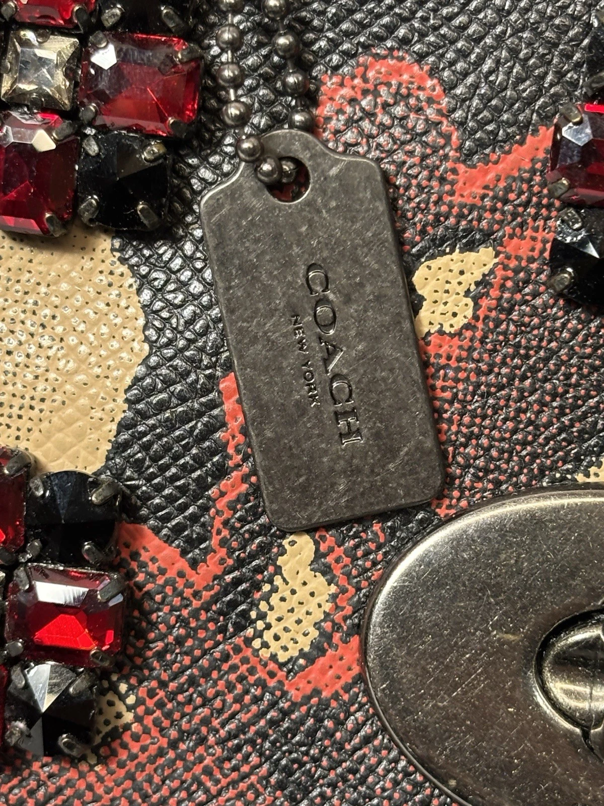 Coach Mini Borsa a Tracolla in Pelle Nera Stampa Floreale con Gioielli City Designer