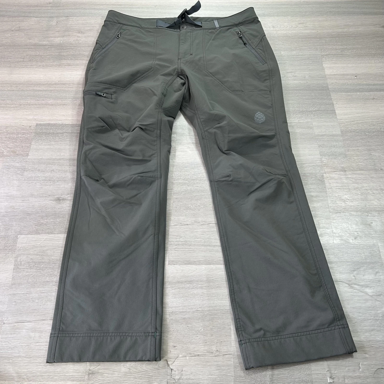 Stio Pinedale Pants Mens 35x30 Gray Softshell Stretch Belted Hiking Style 2265